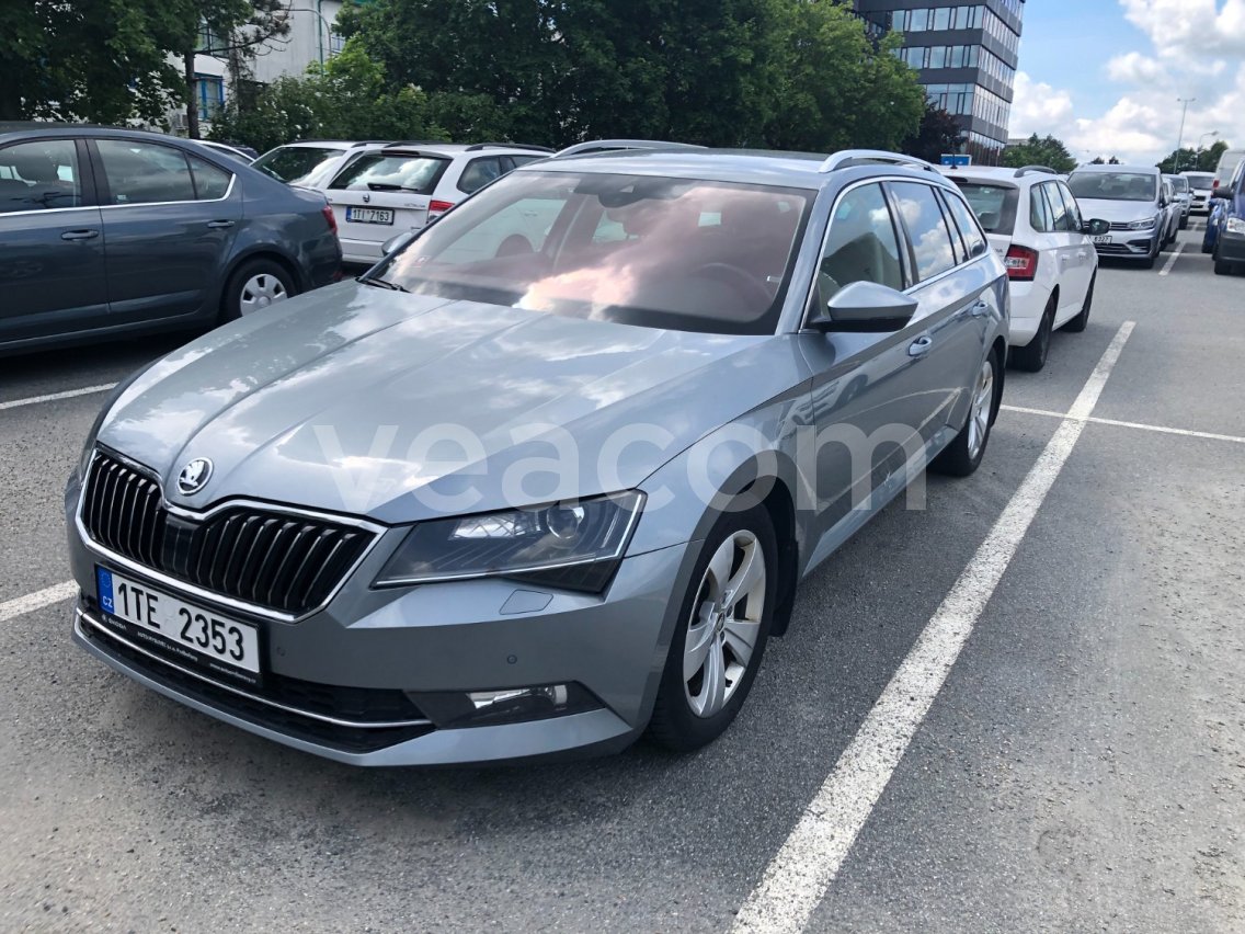 Online aukce: ŠKODA  SUPERB 2.0 TDI