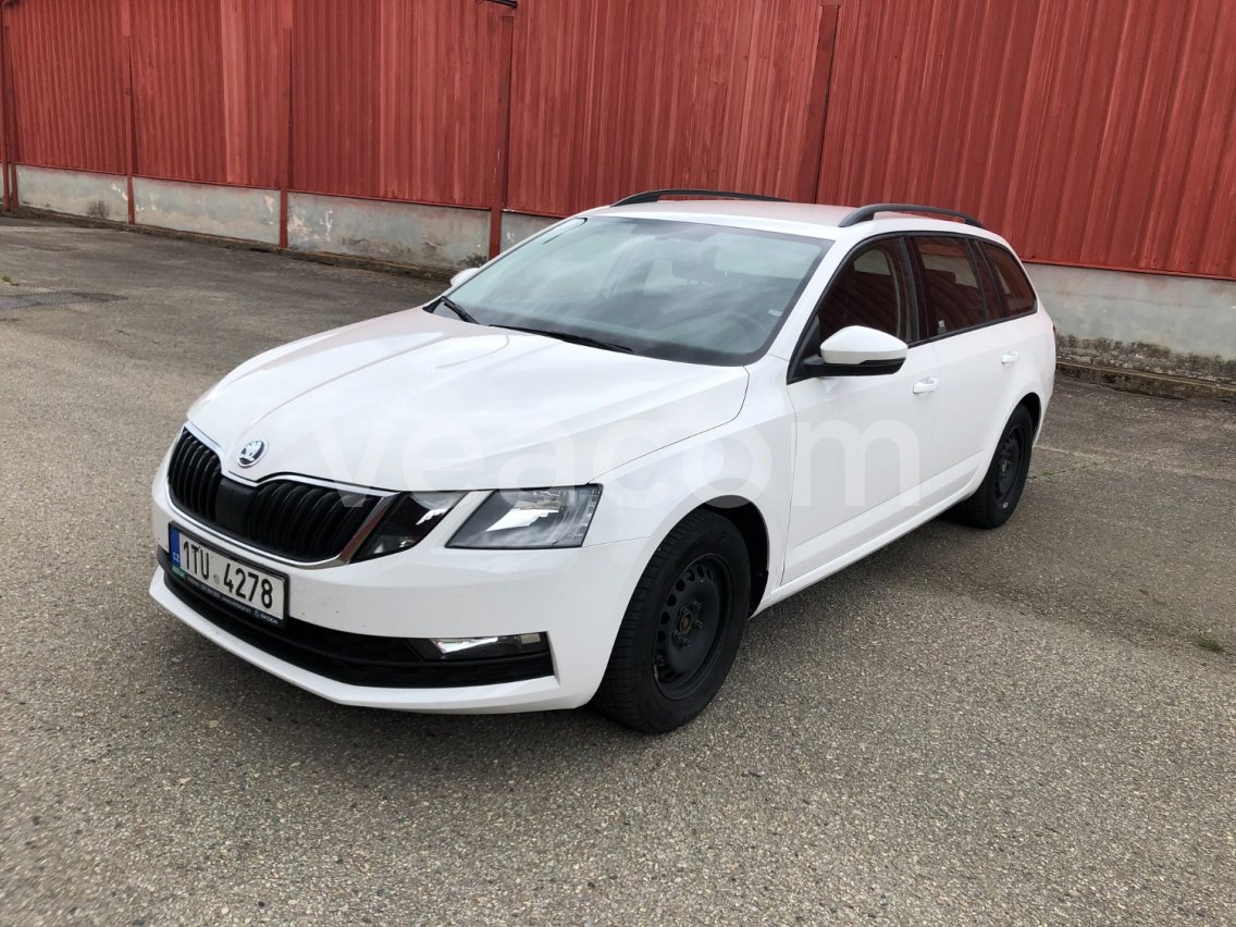 Online aukce: ŠKODA  OCTAVIA 1.6 TDI