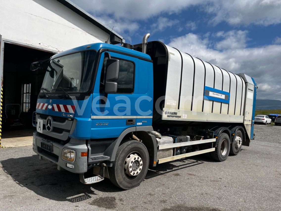 Online aukce: MB  ACTROS 930.20 6X2