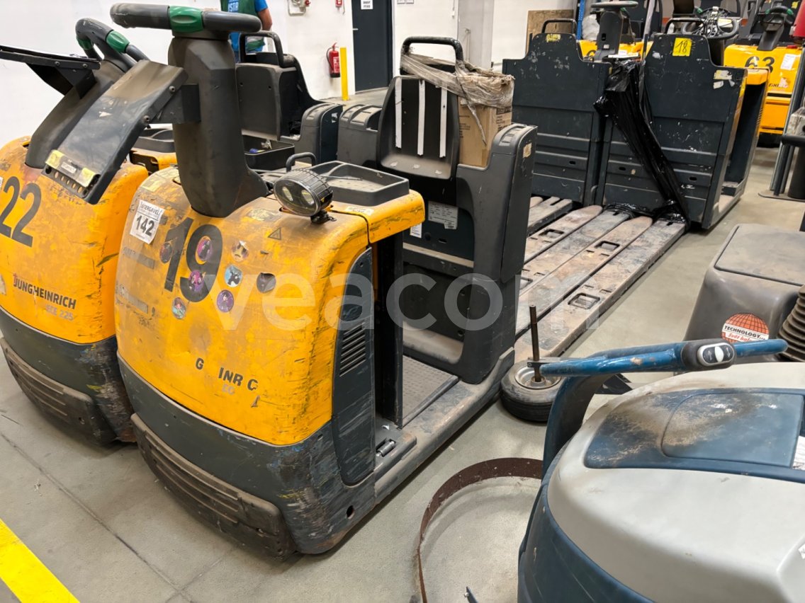 Online aukce: JUNGHEINRICH  ECE225