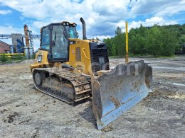 Online aukce: CAT  D6K2 XL