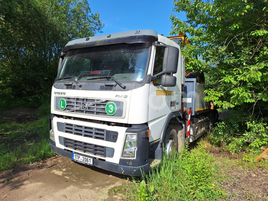 Online aukce: VOLVO  FM12 380 6X2 + HR