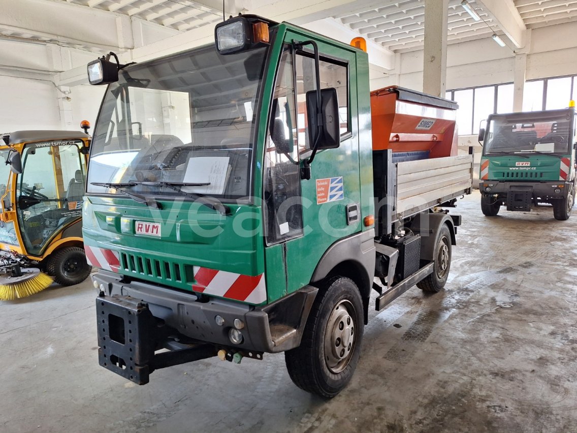 Online aukce:   RVM 35 4X4