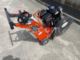 Online aukce:   HUSQVARNA FS400 LV