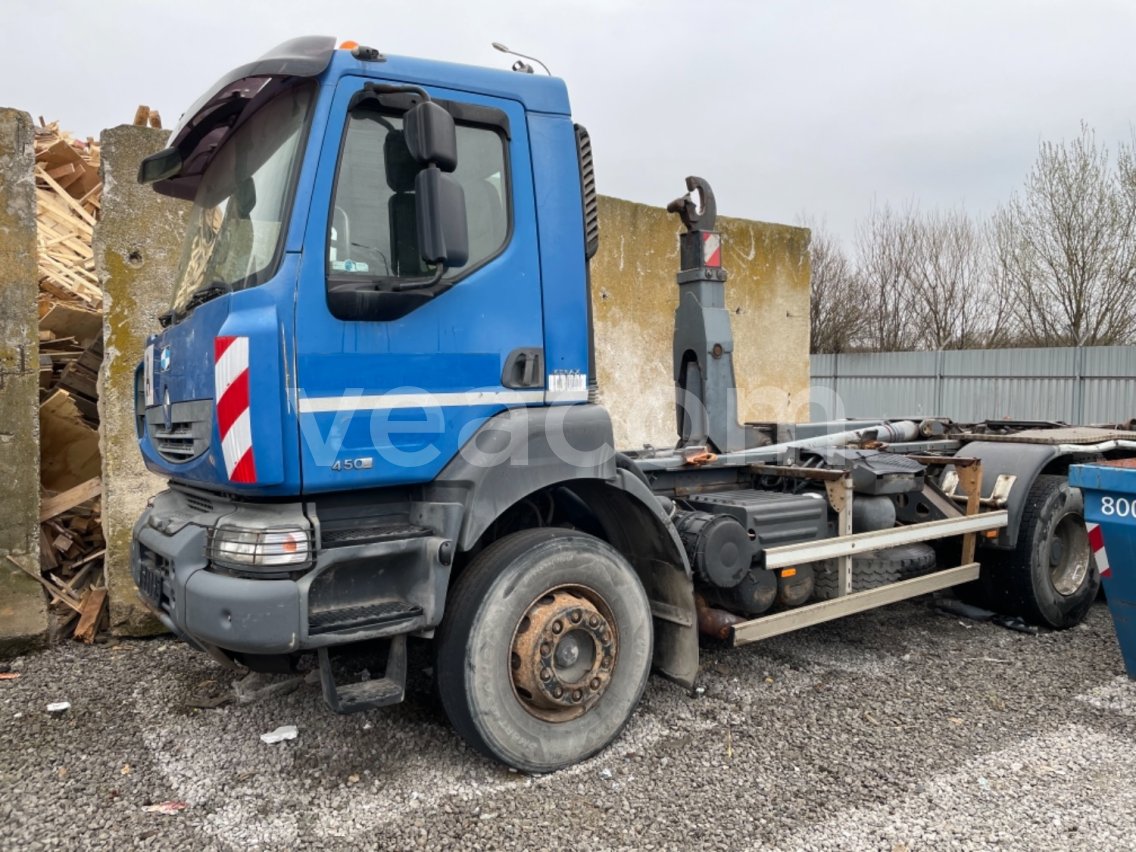 Online auction: RENAULT  KERAX DXI 450 6x4