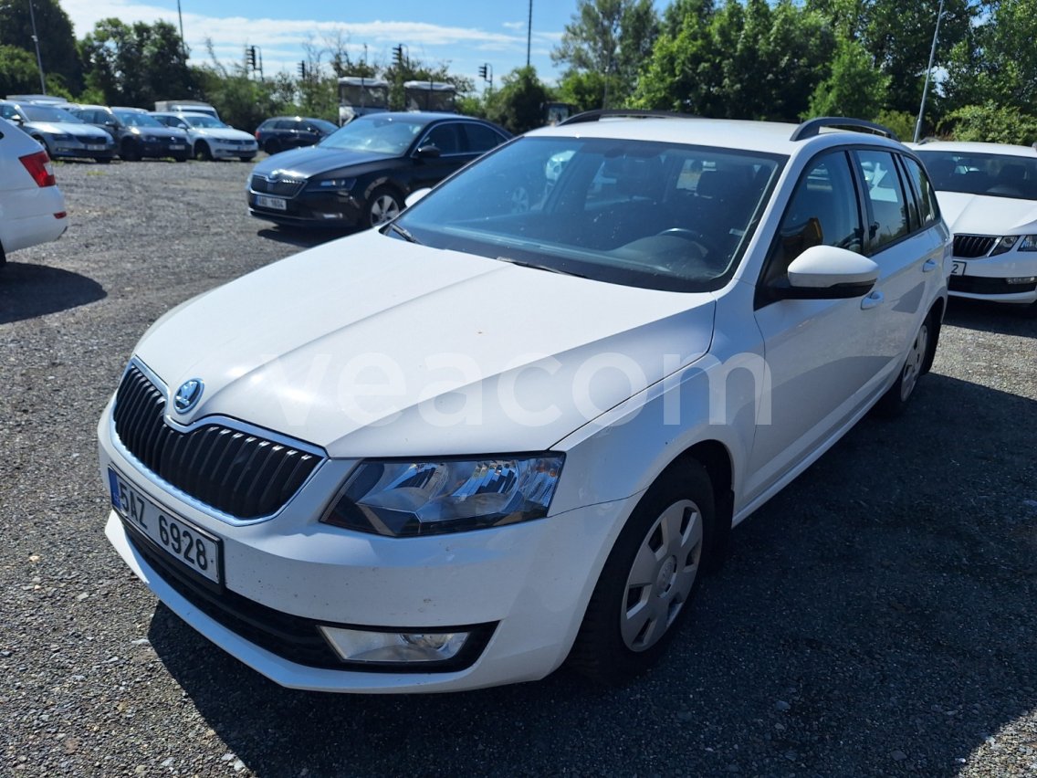 Online aukce: ŠKODA  OCTAVIA
