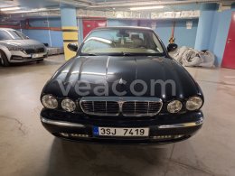 Online árverés: JAGUAR  XJ