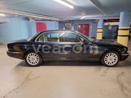 Online árverés: JAGUAR  XJ