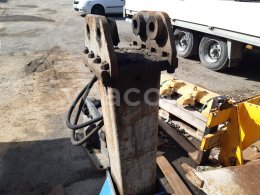 Online árverés:   Bourací kladivo JCB 801