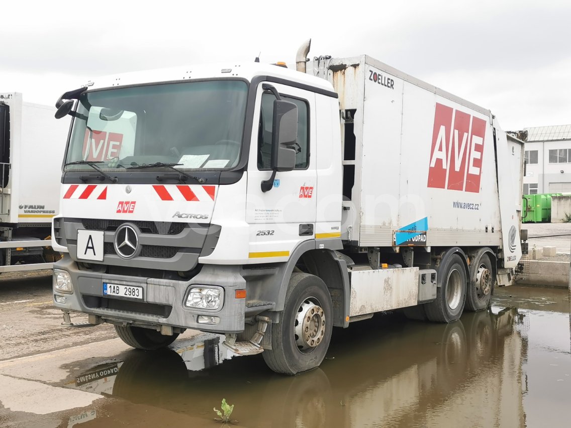 Online aukce: MB  ACTROS 2532 L 6X2