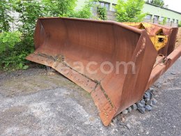 Online aukce:   RADLICE BECO NA KOMATSU D65