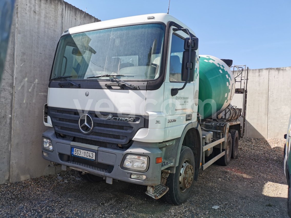 Aukcja internetowa: MERCEDES-BENZ  ACTROS 3336 AK 6x6 + SCHWING