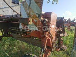 Online aukce:   KUHN FC 301G