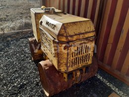 Online auction:   WACKER válec