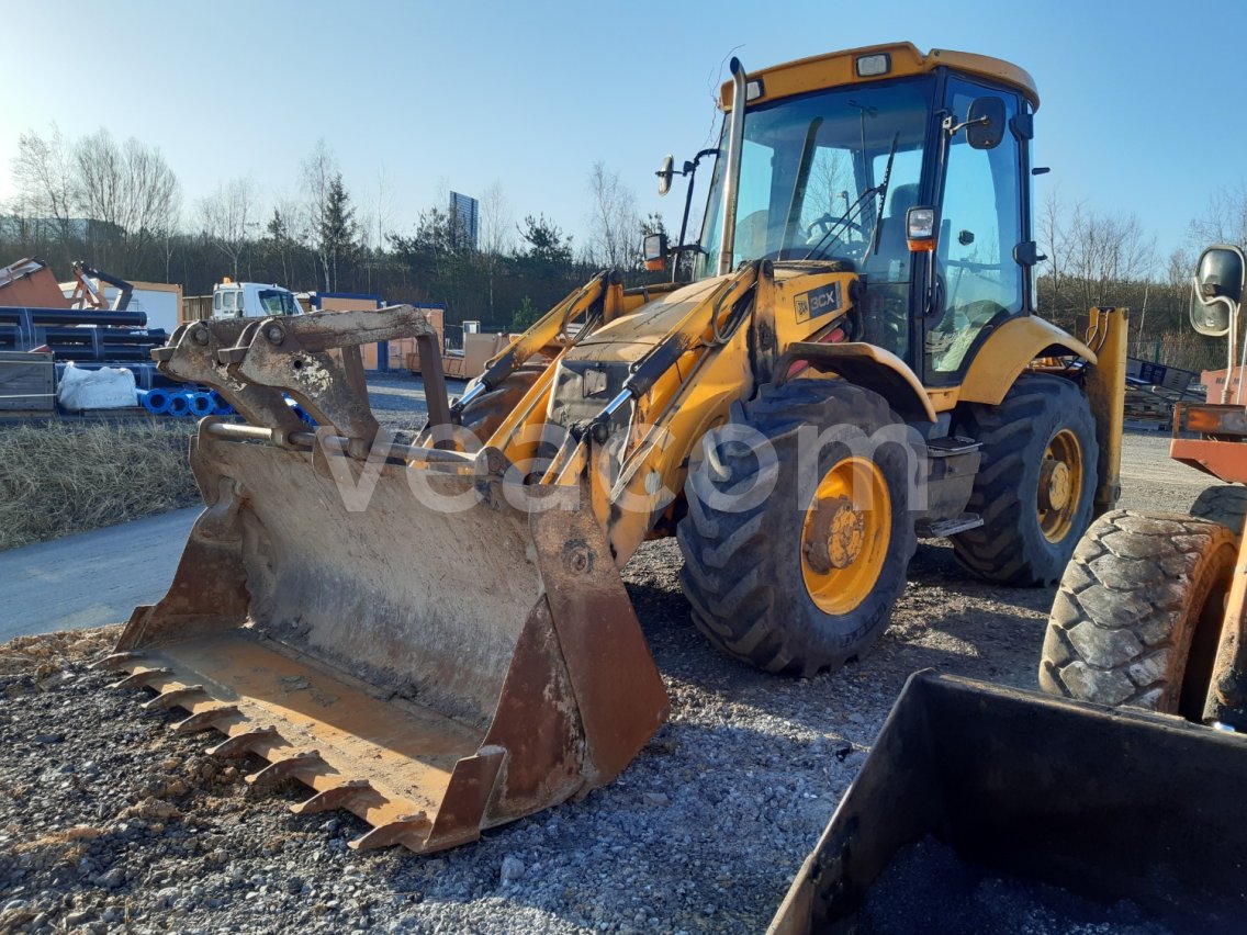 Online auction: JCB  3CX SUPER