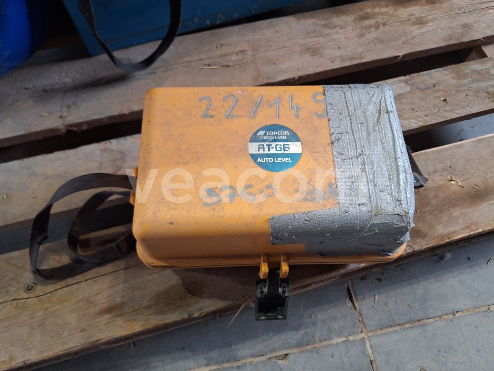 Online aukce:  TOPCON AT G6