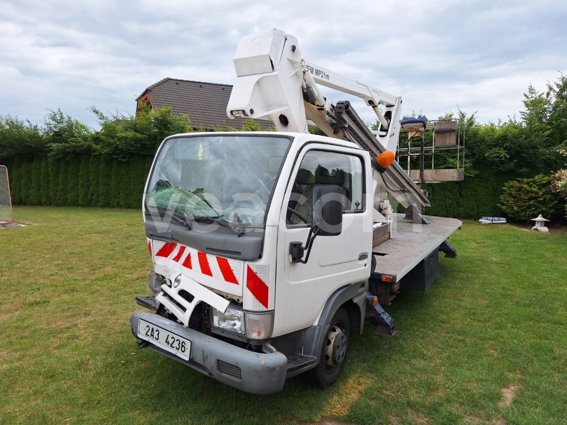 Online aukce: NISSAN  CABSTAR