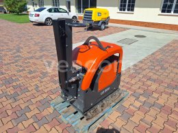 Online auction: HUSQUARNA  LG 504 550/700 MM