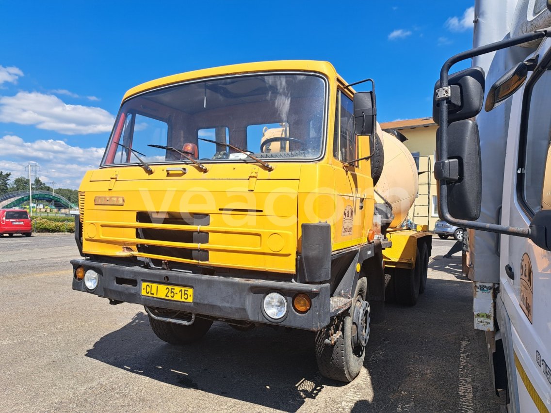 Online árverés: TATRA  815 6X6.2