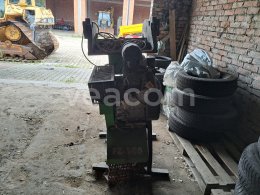 Online aukce:   FRÉZA NA PAŘEZY KOHLER FZ500