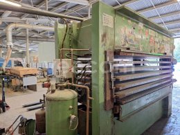 Online auction:   ADOLF FRITZ HUPA 60 98