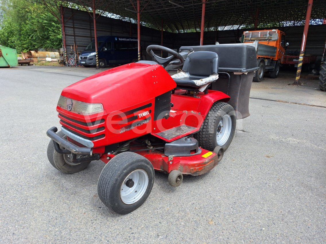Online auction:   TORO 270-H