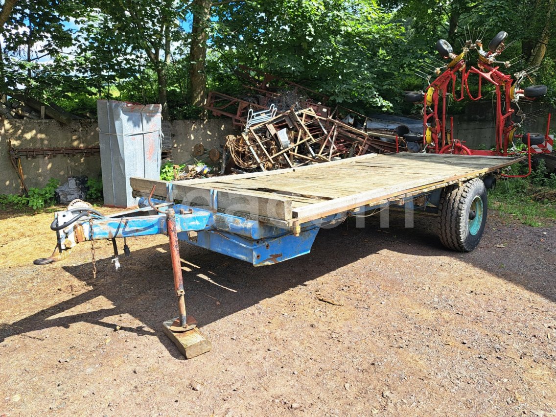 Online auction: STS  PLOŠINOVÝ PŘÍVĚS ZA TRAKTOR