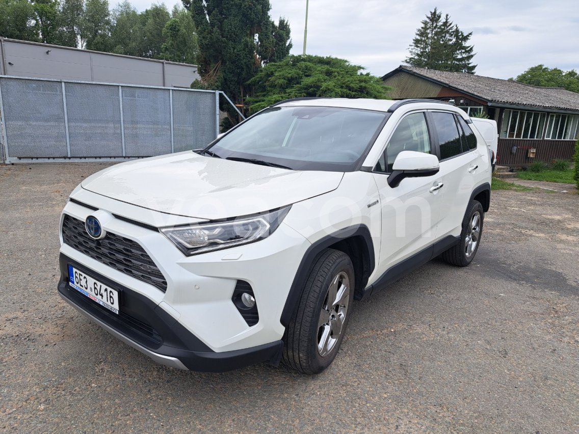 Online aukce: TOYOTA  RAV4 4X4