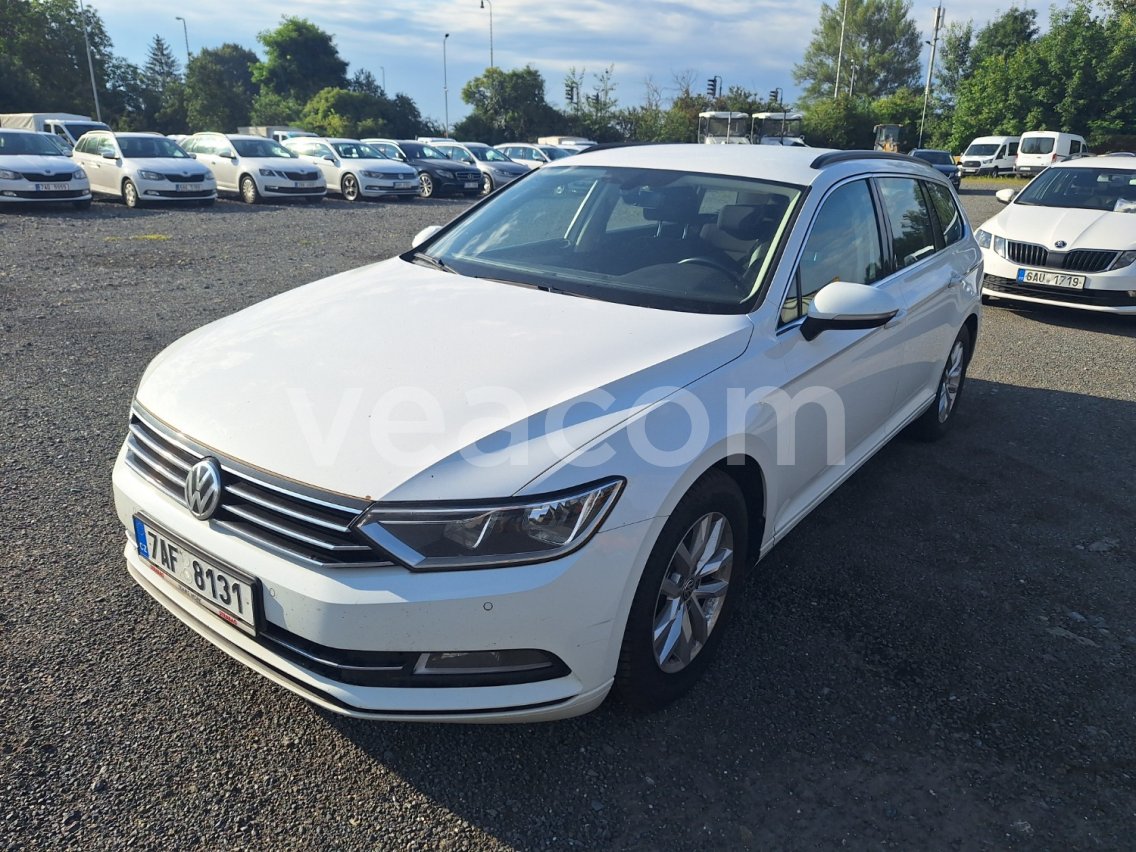 Online aukce: VOLKSWAGEN  PASSAT