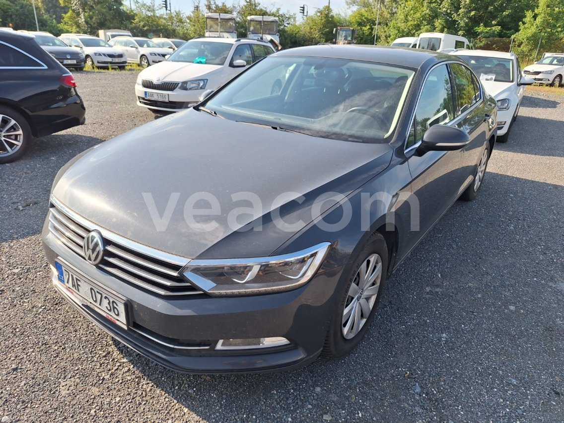 Online aukce: VOLKSWAGEN  PASSAT