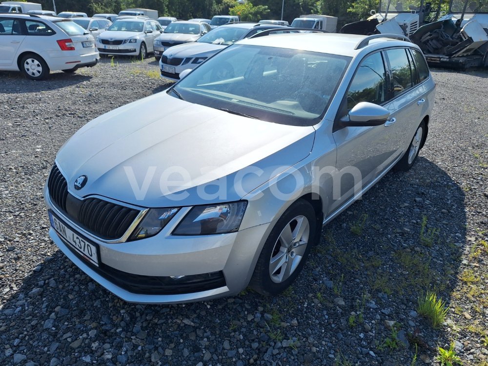 Online aukce: ŠKODA  OCTAVIA