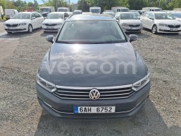 Online-Versteigerung: VOLKSWAGEN  PASSAT
