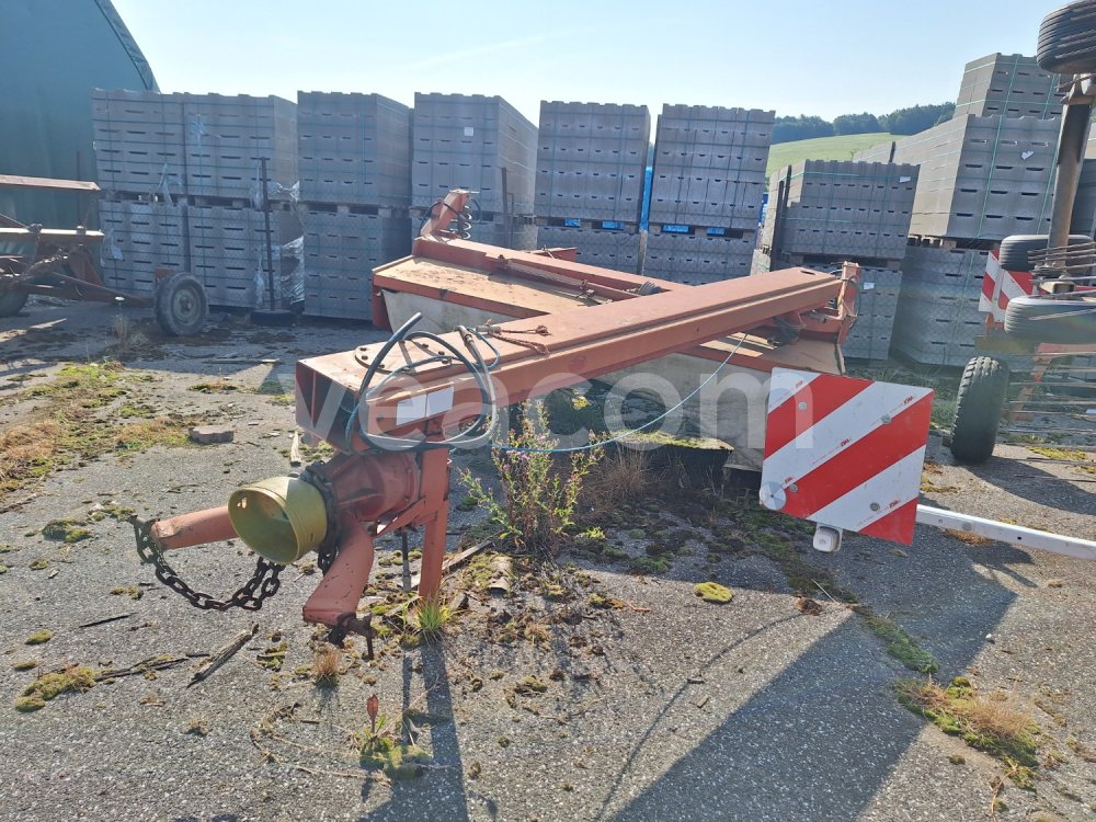 Online aukce:  VICON KM 281
