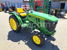 Online aukce: JOHN DEERE  3028 EN 4X4