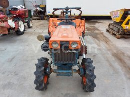 Online auction:   KUBOTA B 7000