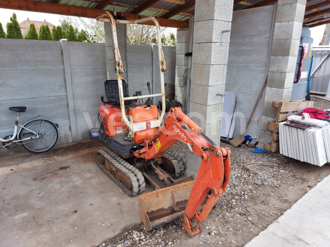 Online auction: KUBOTA  K 008-3