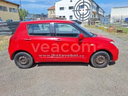 Online árverés: SUZUKI  SWIFT 1.3