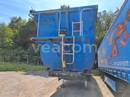 Online auction:   JANMIL NWD