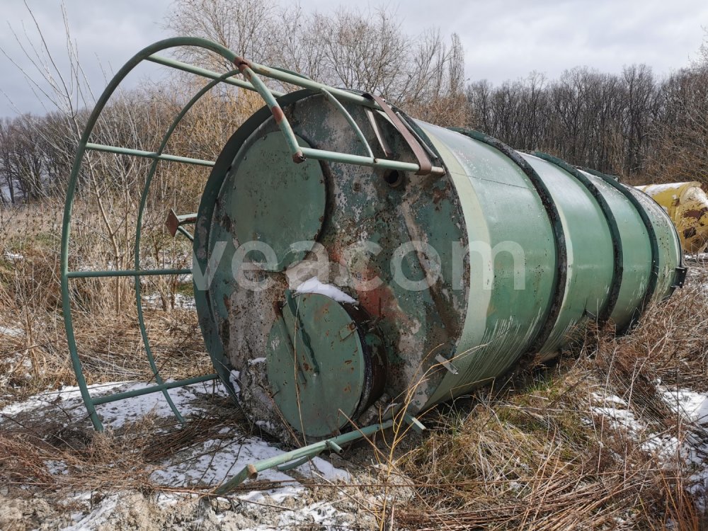 Online aukce:  Silo na 30 tun