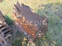 Online aukce:   LOPATA 250 CM