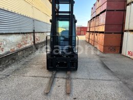 Aukcja internetowa: TOYOTA  52-8FDF25