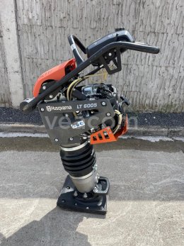 Aukcja internetowa: HUSQVARNA  LT6005
