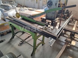 Online aukce:   STOLOVÉ MECHANIZAČNÍ NŮŽKY NA PLECH