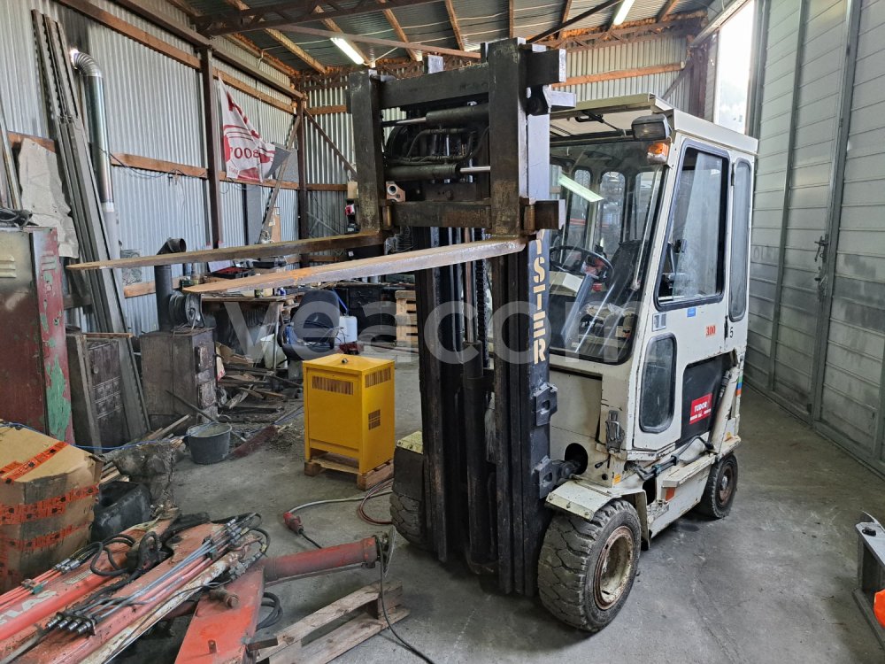 Aukcja internetowa: HYSTER  3.0