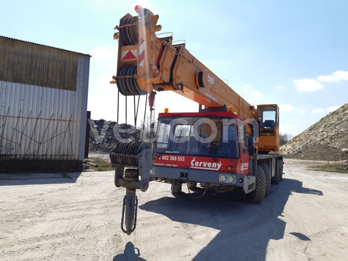 Online auction:   HYDROS DS 0401 T 8x6