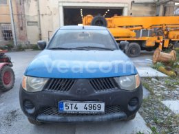 Aukcja internetowa: MITSUBISHI  L 200 4X4