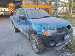 Aukcja internetowa: MITSUBISHI  L 200 4X4