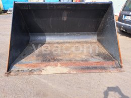 Online aukce:   LOPATA JCB 245 CM