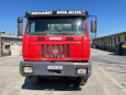 Online auction:   IVECO ASTRA 8x4