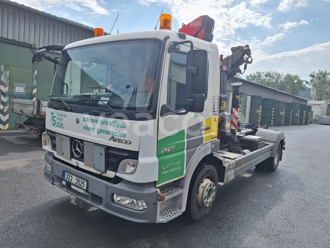 Online aukce: MB  ATEGO 1218 + HR